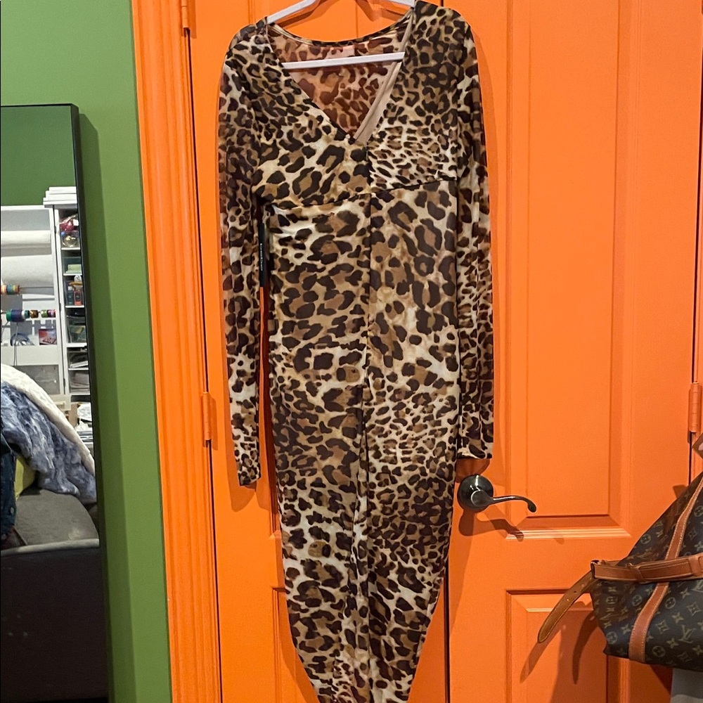 bebe Animal Print Long Sleeve Dress - Picture 3 of 4
